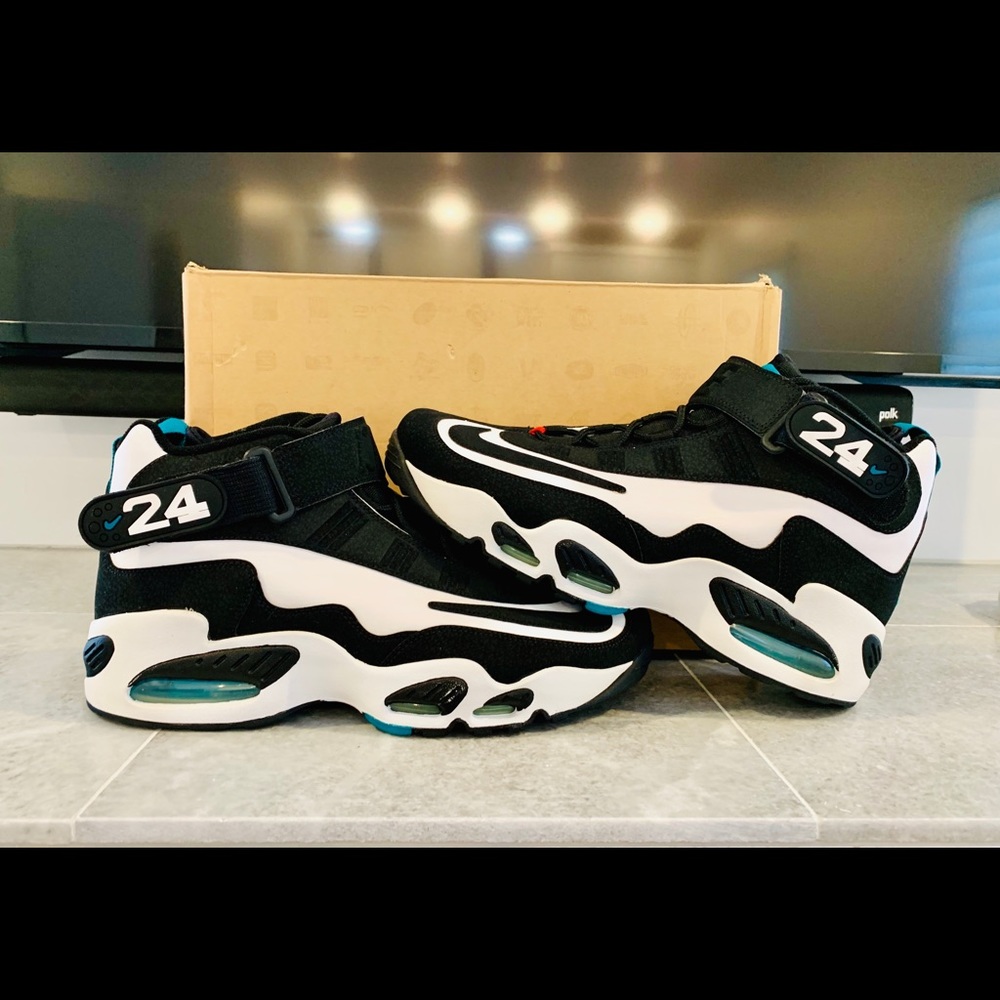 Nike Air Griffey Max 1. Deadstock. “NWT”